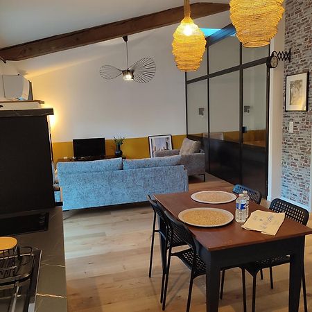 Le Petit 1881 Appartement Ampuis Buitenkant foto